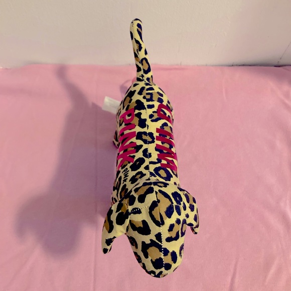 VS PINK Wild Cheetah Dog - Picture 4 of 4